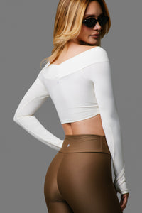 Cropped Gloss